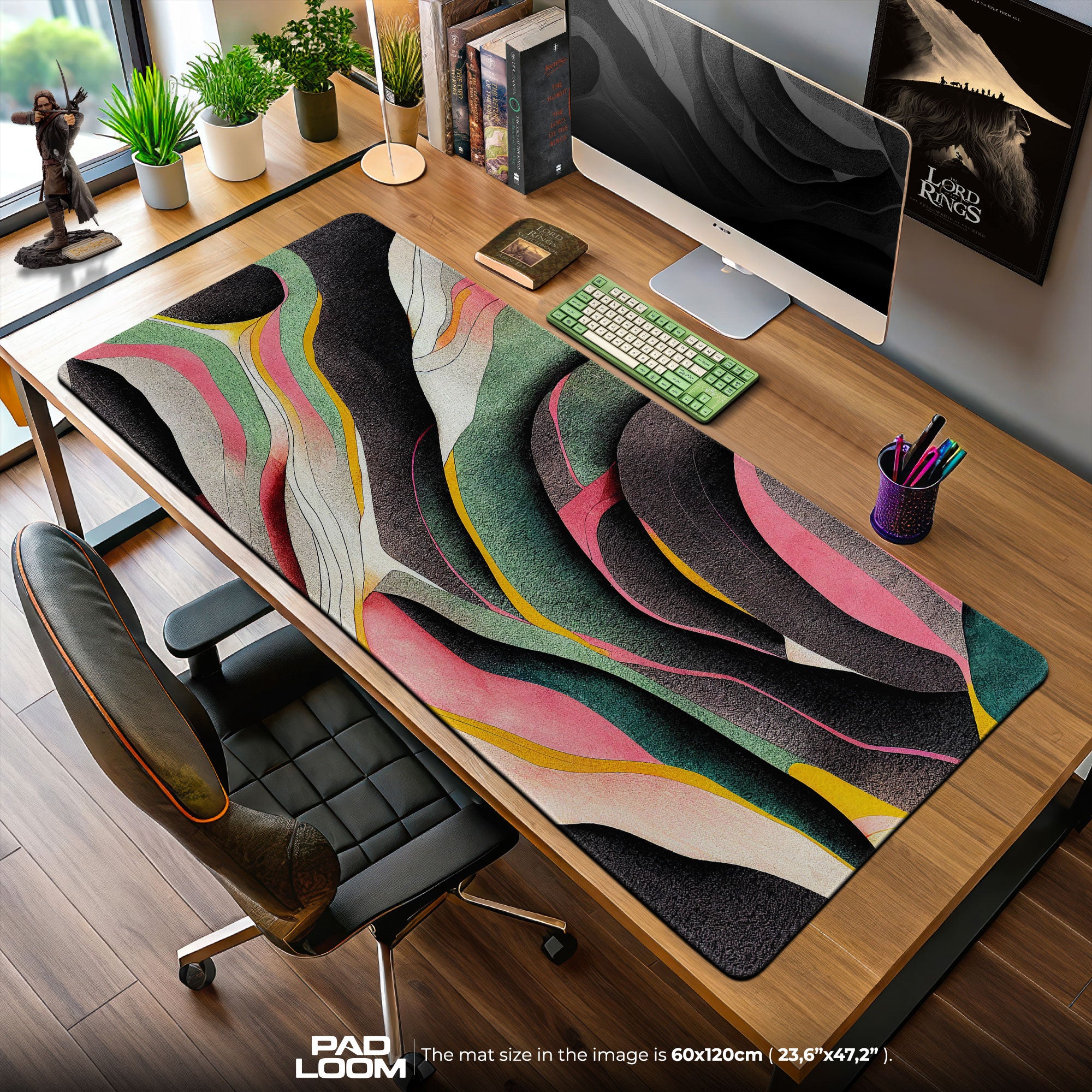 Abstract Layered Colors Mouse Pad, Artistic Gamer Desk Mat