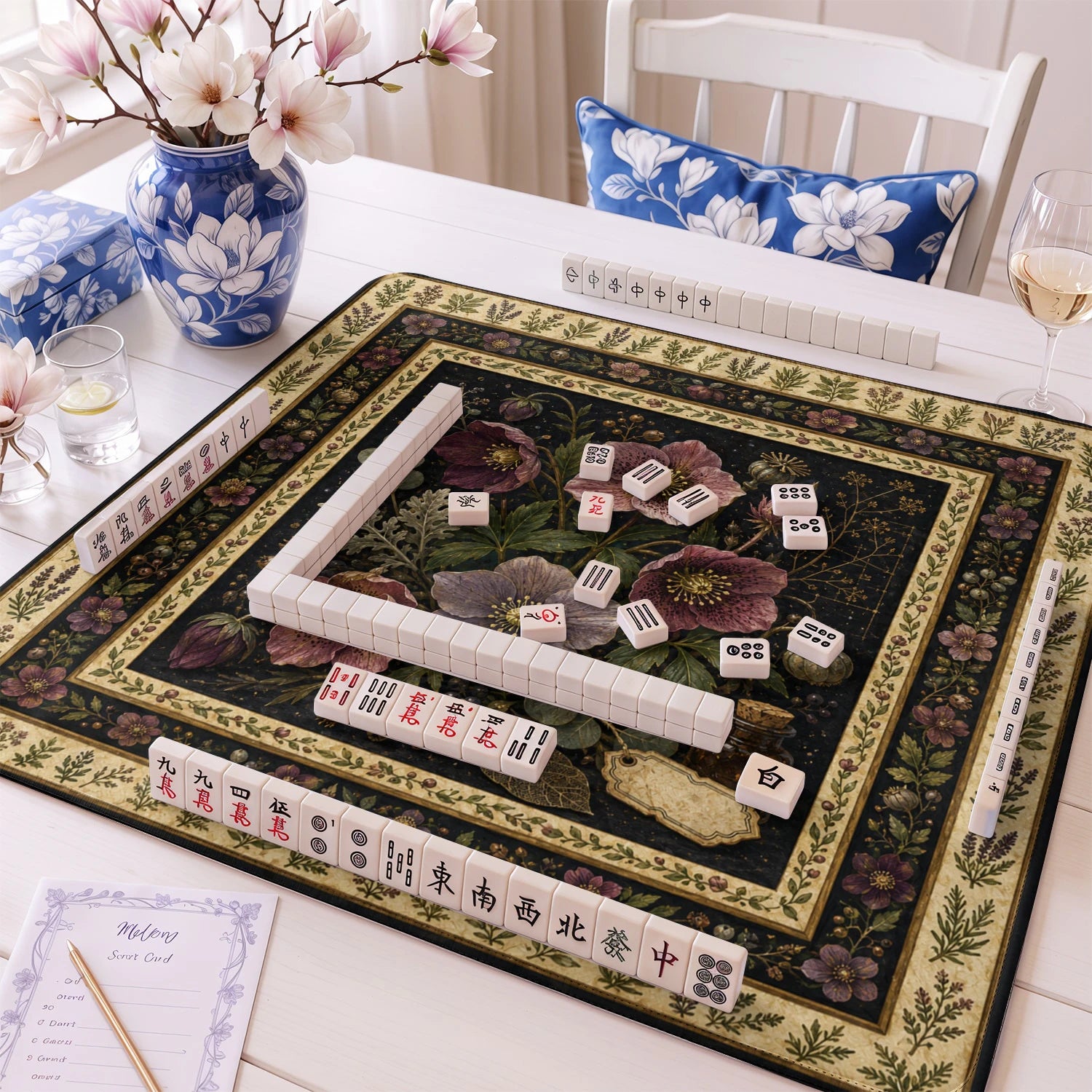 Dark Hellebore mahjong mat – M (60x60 cm) and L (81x81 cm) sizes