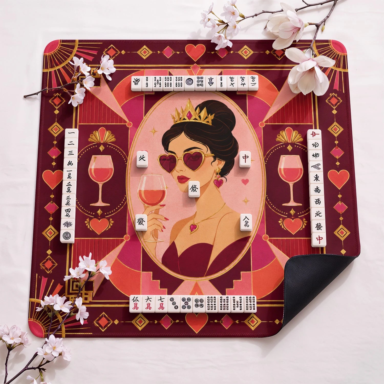 Pink Deco Queen design close-up on mahjong mat surface