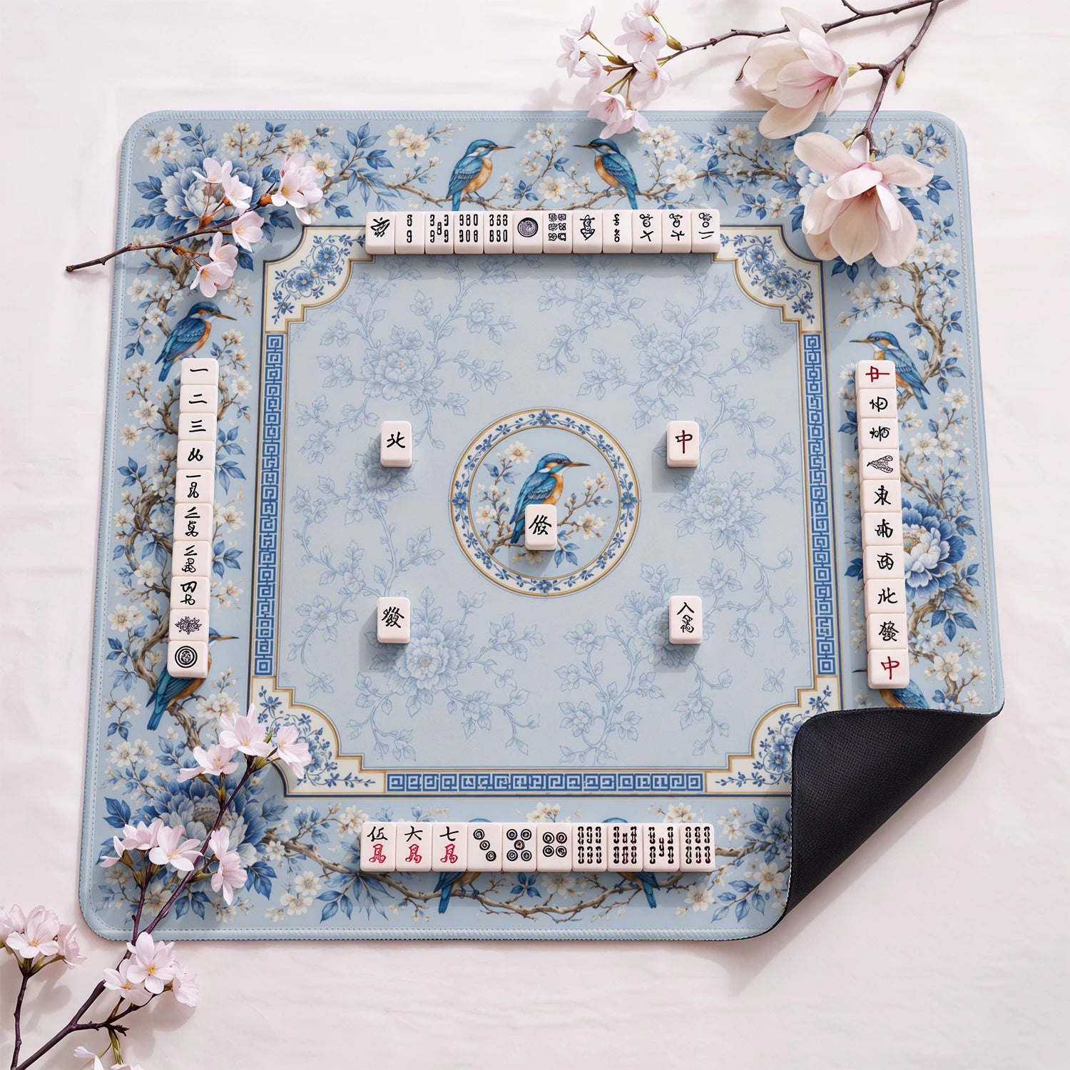 Powder Kingfisher design close-up on mahjong mat surface