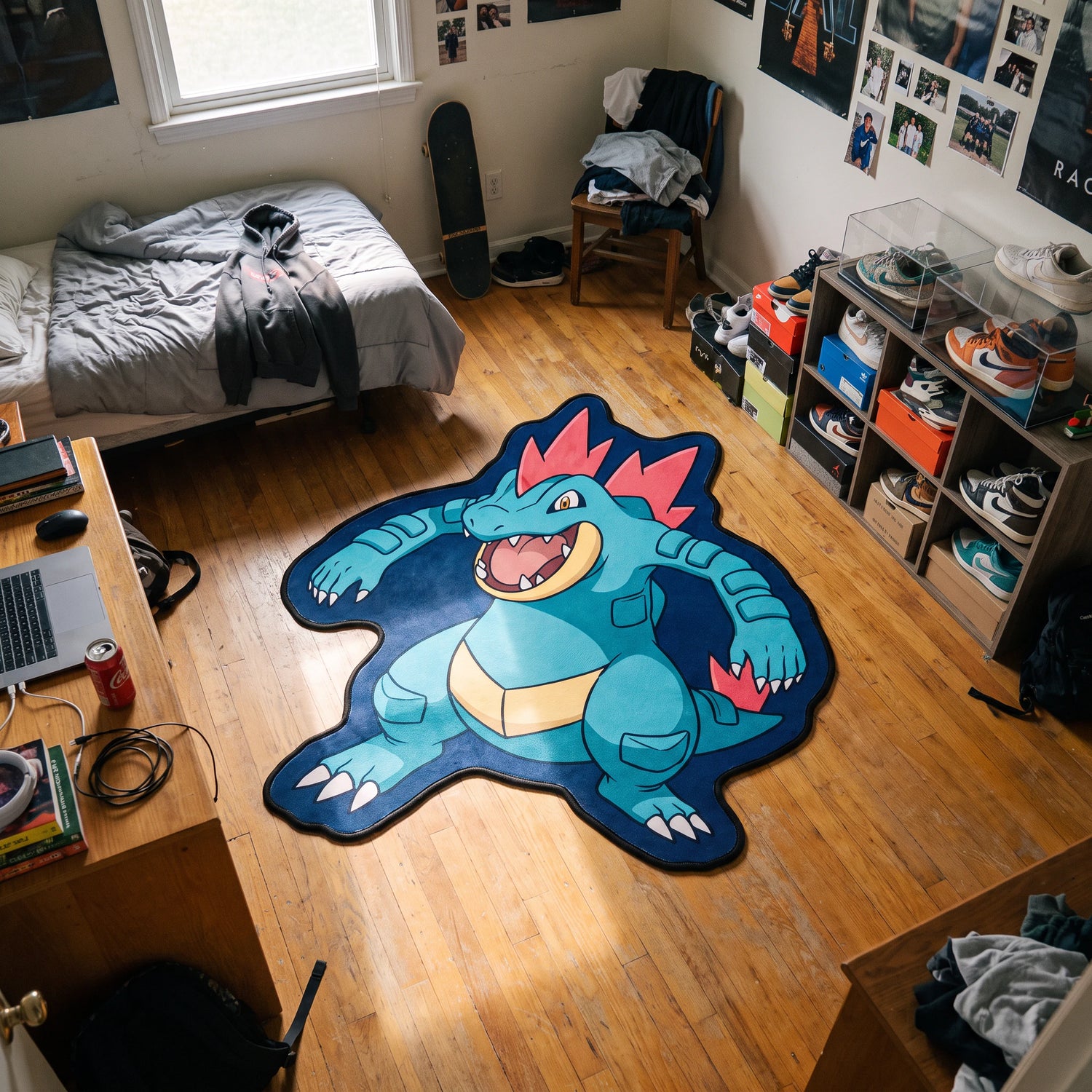Roaring Feraligatr Rug - Shaped Anime Area Rug