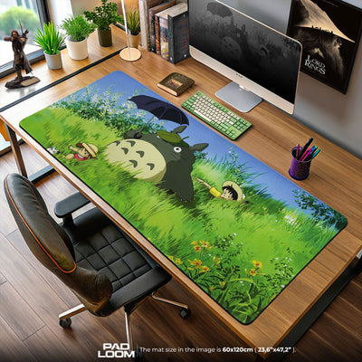 Studio Ghibli Totoro Grass Field Mauspad – Anime Schreibtischunterlage