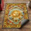 Sun-Tarotkarten-Teppich mit lächelndem goldenem Sonnengesicht, Sonnenblumen und roten Bannern am blauen Himmel